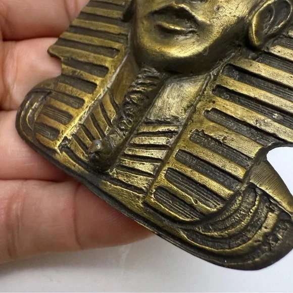 Vintage Instyle 1978 Mask of Tutankhamun King Tut Pharoah Belt Buckle